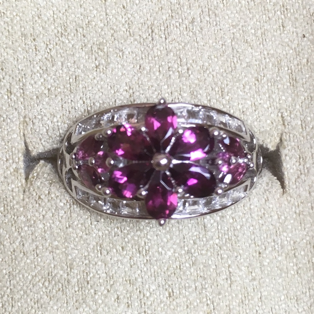 🌺Genuine Rhodolite Garnet Ring🌺